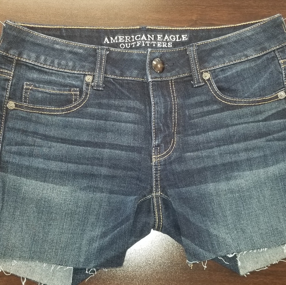 AEO Cut Off Jean Shorts, Size 4